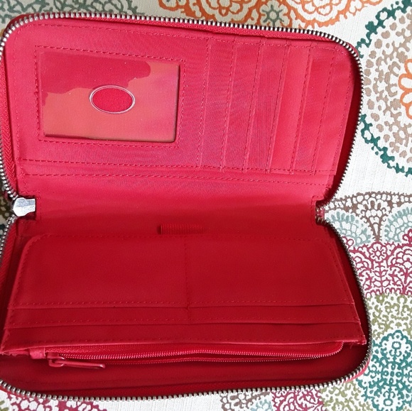 Red wallet - Picture 3 of 3